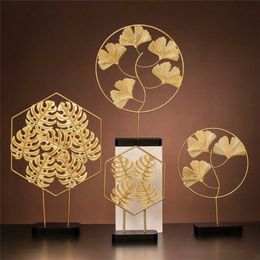 Nordic Home Decoration Golden Ornaments Living Room Furnishings Wrought Iron Leaf Desktop Sculpture Wedding 211108