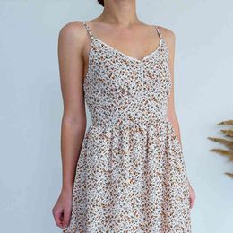 Vintage Sweet floral lace beach dress print V-neck suspender dress for women summer casual beach gentle retro dress female 210514