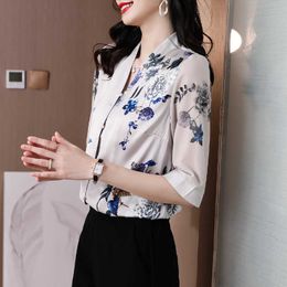 Summer Korean Fashion Silk Women Shirts Satin Office Lady White Short Sleeve Blouse Plus Size XXXL Ladies Tops 210531