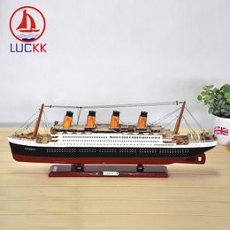 LUCKK 55 35 CM Mediterranean Titanic Wooden Model Ships With LED Home Decoration Nautical Wood Crafts Cruise Creative Furnishing 210318