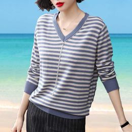 basic V-neck chic cashmere Sweater Pullover Women winter autumn Female Office sweater loose long sleeve casual sweater 210604