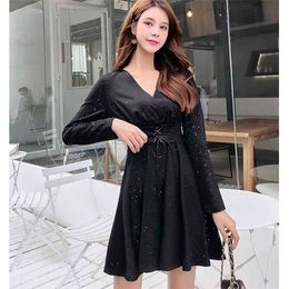 Spring Autumn Women's Dress French Retro Pure Color V-neck A-line Long Sleeve Short Female Base es LL820 210506