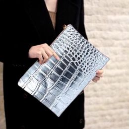 envelope clutch bolsa pattern
