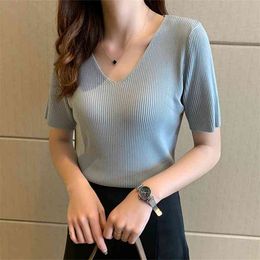 Casual V-Neck Short Sleeve Knitted T-Shirt For Women Summer Solid Korean Style Knitwear Tops Classical Stretch Base Shirt Female 210522