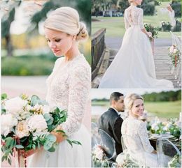 Modest 3 4 Long Sleeve Tulle Wedding Dresses Open Back Vintage Lace Pearls Chapel Train V-Neck Country Garden Bobo Bridal Wedding Gowns 374