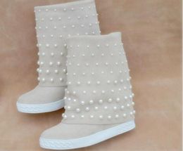 Cow Suede Pearl Boots For Women Warm Pearl Trim Snow Boots Slip-on 8cm Height Increasing String Bead Women Shoes Botas Mujer