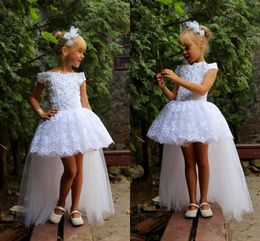 -Weiße Spitze High Low Mädchen Festzug Kleider 2016 Schulterfrei Applique Perlen Tüll Blumenmädchenkleider Für Hochzeit Kinder Geburtstag Party Kleider