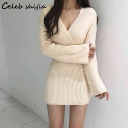 SHIJIA V-neck Apricot Knitted Dress Woman Autumn Winter Korean Sexy Mini Dress Sweater Female 2021 Fall Black Knitting Clothing Y1204