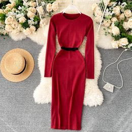 Women Korean Knitted Pencil Dress Back Split O Neck Long Sleeve Slim Dress Autumn Winter Elastic A-line Bodycon Dresses 210419