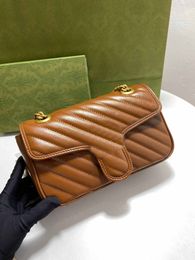 borse a tracolla per borse in nylon femminile della catena della moda di lusso Borse di alta qualità Crossbody Decorazione retrò
