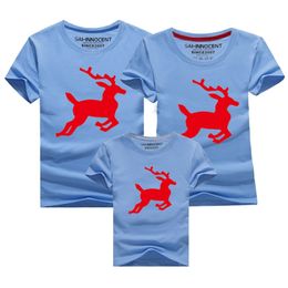 Year Matching Summer Deer Print T-shirt Mommy Daughter Father and Son Clothes Family Look Christmas 210417