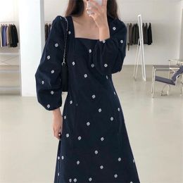 Vintage Corduroy Dress for Women Clothes Square Collar Korean Floral Embroidery Autumn Maxi Dresses Vestidos 210519