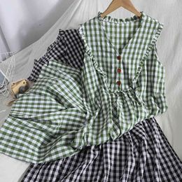 Vintage Casual hit color plaid long ruffles Dress fashion summer Korean V-neck sleeveless vest dress buttoned vestidos 210420