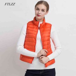 Women Ultra Light 90% White Duck Down Vests Short Coat Spring Windproof Warm Waistcoat Female Slim Sleeveless Jacket 210423