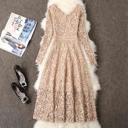 2021 Autumn Dress Women Long Sleeve Lace Dress Big Size M-3XL Dress Elegant Lady Long V-neck Party Dressess Vestidos W564 X0521