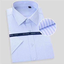 High Quality Non-ironing Men Dress Shirt Summer Short Sleeve Solid Male Clothing Regular Fit Business Shirts White Blue 8XL 210708