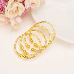 4pcs Dubai Gold Stamp Baby Small Bangle Child Bracelet for Kids African Children Bairn Jewelry Baby Mideast Arab Cute Gift Q0717