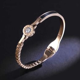 Fashion 316 Stainless Steel Bracelet Women Rose Gold Crystal Spring Bracelet Nickel Free Jewellery for Women Gift Q0717