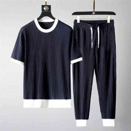 Plus Size Men's Clothing Two Piece Set Tracksuit New Korean Fashion Short Sleeve Tshirts Solid O Neck Pullovers Sport Clothes G1222