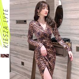 Women Sexy Bodycon Dress Leopard Print V-Neck Long Sleeve Club Cocktail Party Dresses Female Beach Vestidos 210608