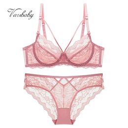 Varsbaby Sexy Plus Size Floral Lace Unlined Underwear Deep V Hollow 3/4 Cup Underwire ABCDE Cup Bra Set 211104
