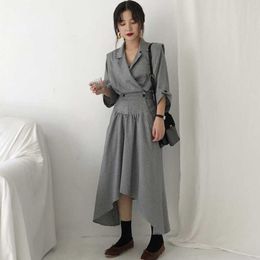 Autumn Elegant Notched Collar Plaid Irregular A-ine Dress Women Fashion Elastic Slim Waist Pockets dresses Vestidos 210529