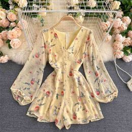 Women's French-Style Vintage Floral Print Jumpsuit V-neck Puff Sleeve Waist Hugging Slimming All-match Casual Playsuits PL465 210506