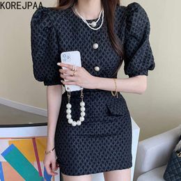 Korejpaa Women Sets Summer Korean Chic French Rhombus Texture Pearl Button Loose Puff Sleeve Shirt High Waist Bag Hip Skirt 210526