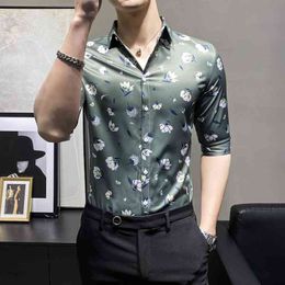Summer Men Shirts Mid Sleeve Flower Print Korean Slim Casual Shirt Streetwear Social Nightclub Hair Stylist Chemise Homme 210527