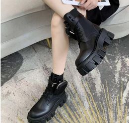 Sıcak kek kadın rois boots tasarımcılar ayak bileği martin önyükleme deri naylon çıkarılabilir torba bootie askeri ilham savaş ayakkabıları orijinal