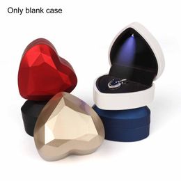 Heart Ring Box With LED Lights Wedding Engagement Rings Earrings Jewelry Display Gifts Storage Organizer Container Gift Wrap