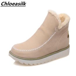 Women's Large Size Boots Flat Snow Heel Thick Bottom Warm Cotton Versatile Non-slip Wear for Women 127