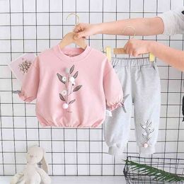 Long Sleeve Fall Winter Baby Girls Sport Outfit Lovely Flowers T-shirt and Pants Clothing Set Pom Toddler Clothes set 210529