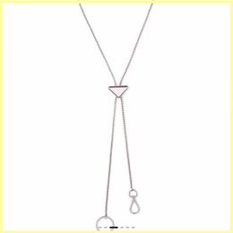 Mens Womens Designer Necklace Fashion Triangle Silver Necklaces Sweater Chain Pendant Neckwear For Women Luxury Jewellery Key Chain Box Nice