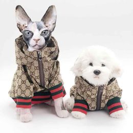 Brand Designer Letters Printed Dog Apparel Fashion Cowboy Denim Hoodies Cats Dogs Animals Jackets Outdoor Casual Sports Pets Coats Clothes