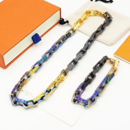 Designer Men Iv Link Chain Bracelet Necklace Luxurys Designers Bracelets Paris Brand Colour Quenching Color Luxury Jewelry Women Jerwelrys Set With Gift Box