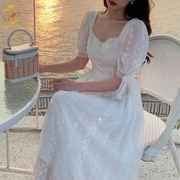 Women White Embroidery Party Vestidos De Elegant Square Collar Slim Retro Midi Dress Summer Fashion Ladies Pleated 210520