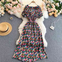 Women Fashion Retro Floral Print V-neck Short Sleeve Elastic Waist Slim Holiday A-line Dress Summer Vestidos De Mujer R537 210527