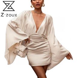 Women Dress Flare Sleeve V-Neck White Sexy Dresses Plus Size Vintage Short Summer Fashion 210513