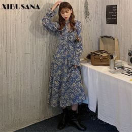 Autumn V-Neck Receive Waist Slim Dress Lady Floral Print Flare Sleeve ChiffonPleat Wrinkle Dresses Female Plus Size 4XL 210423