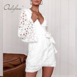 Summer Women Mini Long Sleeve Belted Sexy Embroidery White Lace Short Tunic Beach Dress 210415
