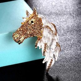 zlxgirl arrival Men Animal couple Jewellery fashion Colour Enamel Horse heads es Rhinestone Pins Brooch