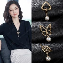 Fashion Pearl Fixed Strap Charm Safety Pin Brooch Sweater Cardigan Clip Chain Brooches Jewellery Anti-Exposure Buckle for Women