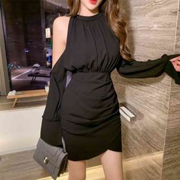 fall sexy Hepburn style strapless hanging neck temperament slim bag hip dress Sheath Office Lady 210416