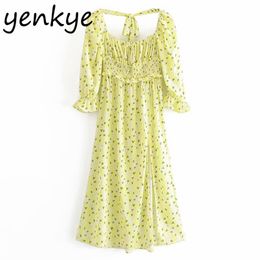 Yellow Floral Print Dress Women Square Neck Sexy Backless Side Slits Elastic Waist A-line Summer Elegant Party es 210514