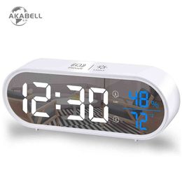 AKABELL Alarm Clock LED Music Digital Clock Time Temperature 5 Levels Brightness Humidity Display USB Rechargeable Table Clock 211111