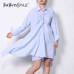 Loose Patchwork Pearl Dress For Women Lapel Long Sleeve Irregular Striped Shirt Dresses Female Fashion Clothes 210520