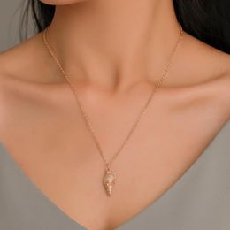 Pendant Necklaces ABDOABDO Retro Shell Necklace Women Stainless Steel Conch Simple Ladies Long Clavicle Choker