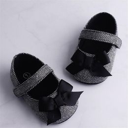 First Walkers 2021 Born Infant Baby Kids Shoes Girl Toddler Bow Soft Sole Crib Prewalker 0-18M Hooked Cute