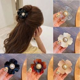 Sweet Flower Shape Hair Clips Claws for Women Girls Chic Barrettes Hairpins Styling Bohemia Hair Accessories Gift